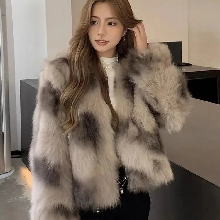

Eco-Friendly Fur Short Coat Women's Fashionable Versatile High-End Feeling Winter Outerwear Stylish Ladies' Jacket