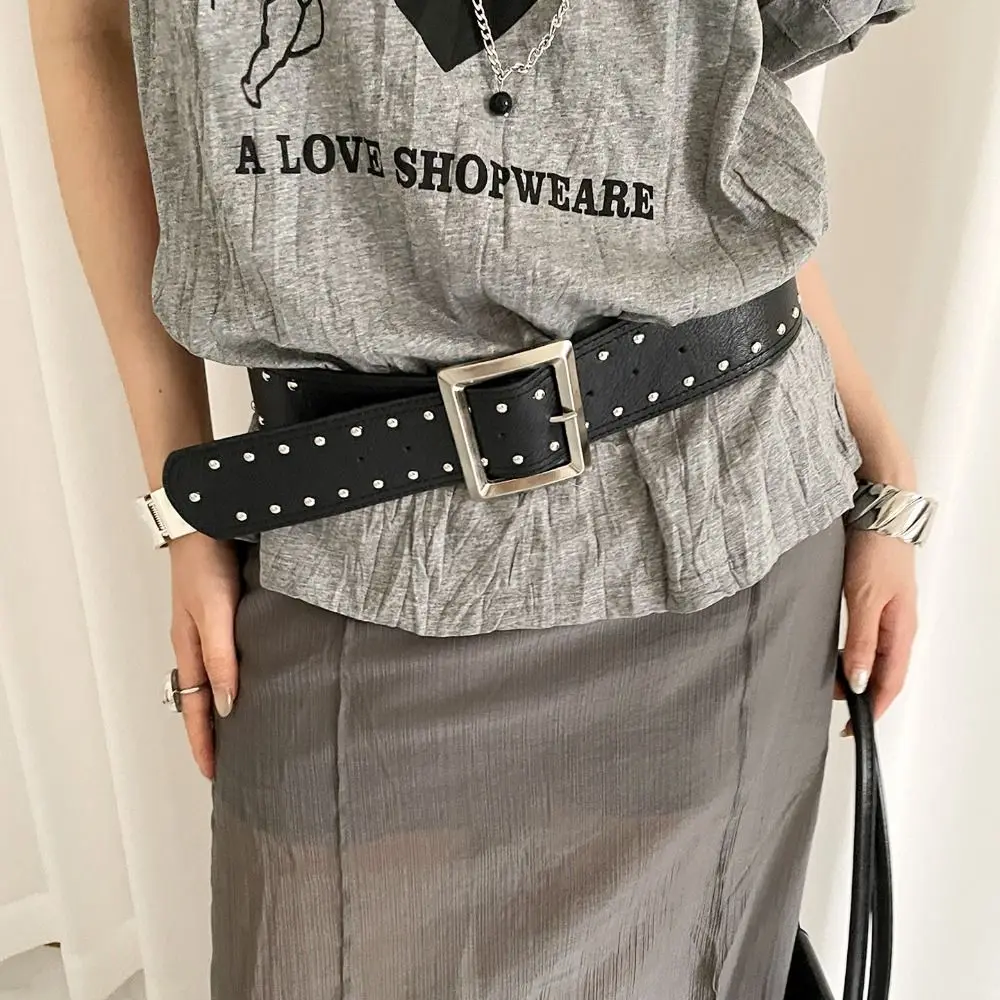 

Fashion Designer Wide Women's Belt Gothic Y2k Rivet Waist Belt American Punk Style Dress Jeans Belt Spicy Girls