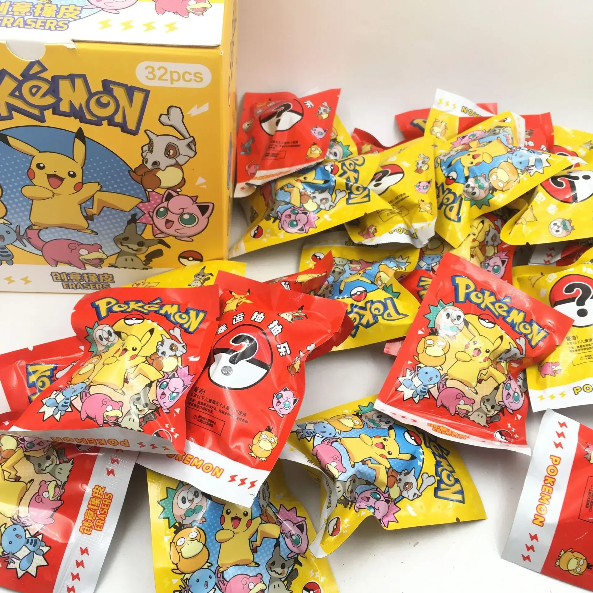 Imagem -04 - Anime Pikachu Borracha Elf Pet Família dos Desenhos Animados Borracha Bonito Estudante Suprimentos Papelaria Estudante Suprimentos Atacado 32 Pcs