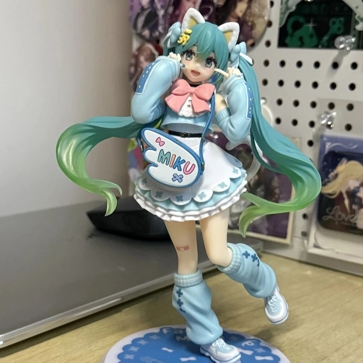 taito-hatsune-miku-statuetta-da-collezione-con-orecchie-da-gatto-outfit-alla-moda-figura-ufficiale-premio-per-gli-appassionati-di-anime