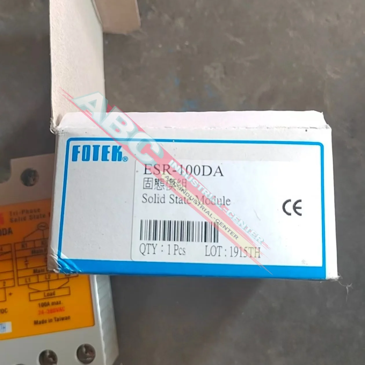 ESR-100DA 新品箱入り ESR-100DA-H ステートリレー