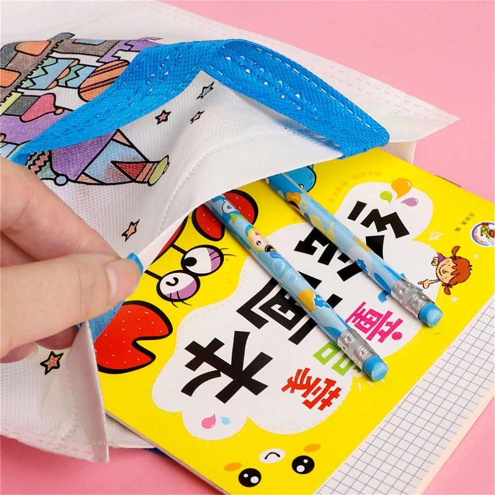 1pcs Sets DIY Graffiti Bag with Markers Handmade Painting Non-Woven Bag for Children Arts Crafts Color Filling Drawing Toys