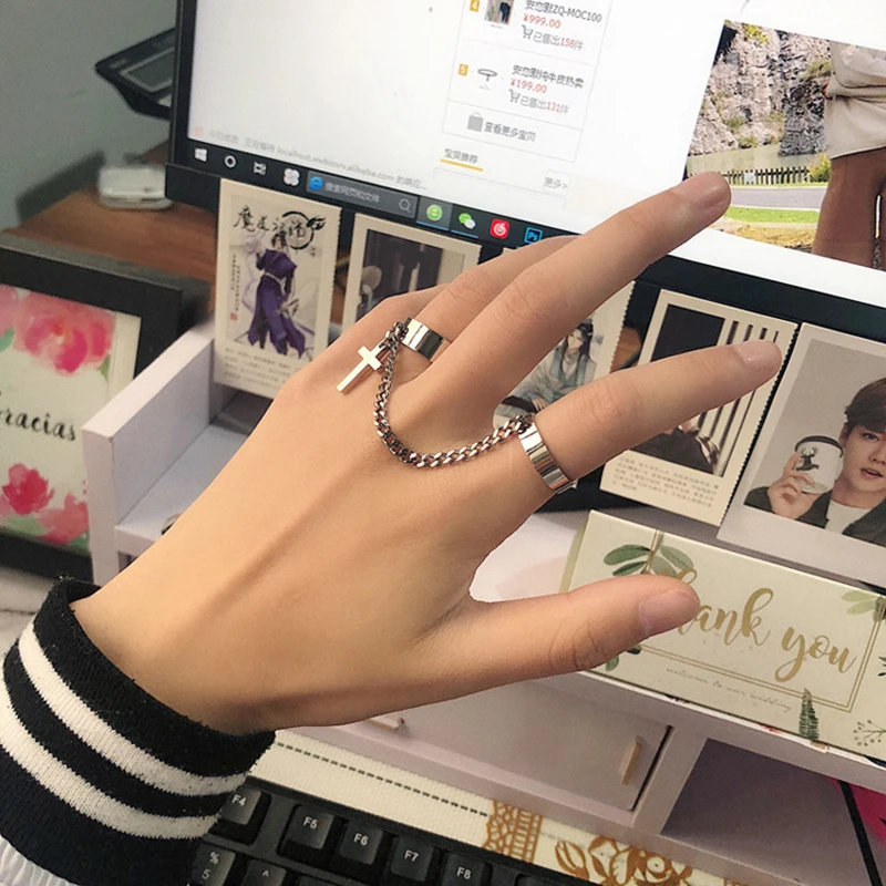 Retro Chain Connected Cross Ring Punk Gothic Rock Hip Hop Adjustable Open Ring Handmade Unisex Designer Jewelry Accessories Gift