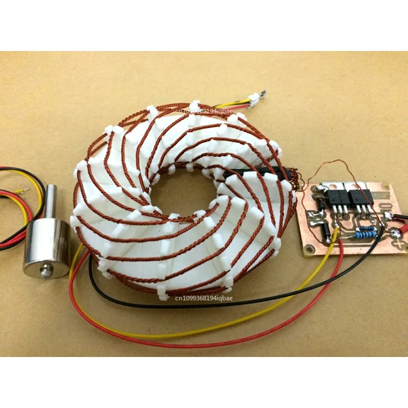 squelette-de-champ-magnetique-rotatif-de-pain-de-bobine-de-rodin-squelette-de-rodin-d'energie-libre-en-stock