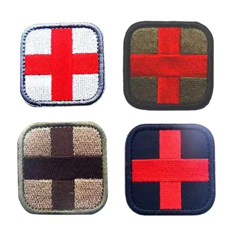 Small Square Red Cross Embroidery Hook&loop Patches Outdoor First Aid Medical Badge Cross Flag with Colored Base Tactical Emblem