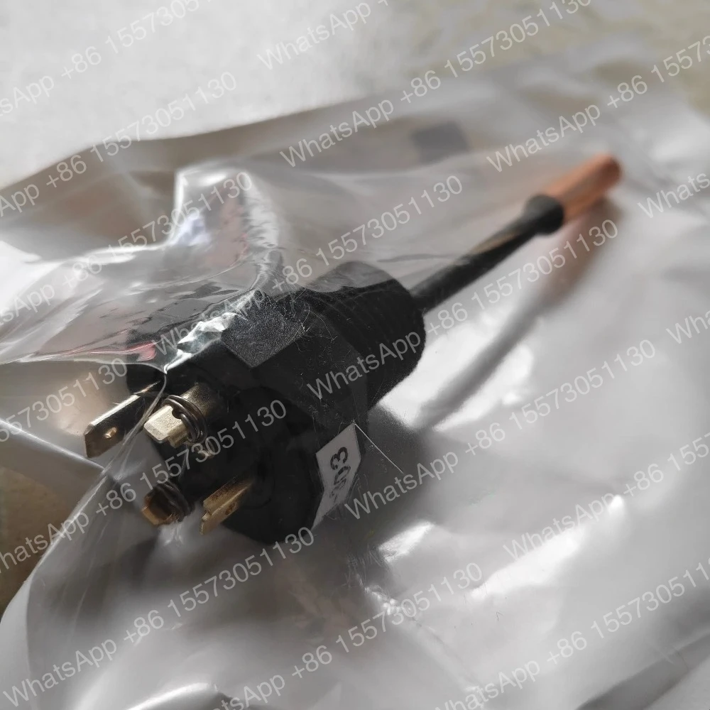 New  air conditioner 025W39721-303, temperature sensor 025W39721-302