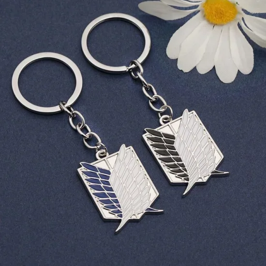 LLavero de ataque a los Titanes Shingeki No Kyojin, colgante de alas de la libertad, llavero de dibujos animados, anillo de cadena, disfraz de Cosplay Vintage