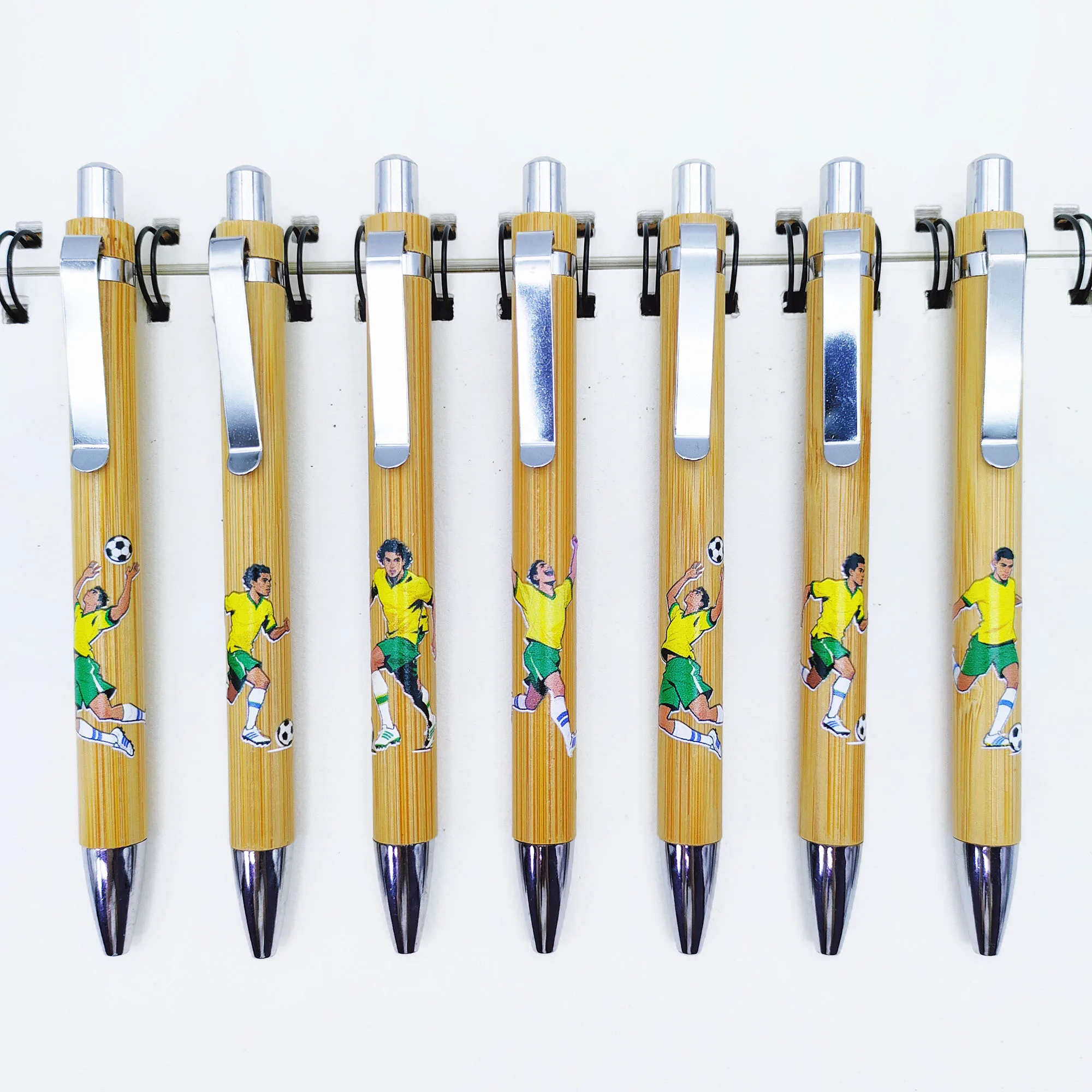 7 قطع/12 قطع أقلام حبر جاف برازيلية تحت عنوان كرة القدم هي قرطاسية الكتابة المفضلة للطلاب وعشاق كرة القدم.