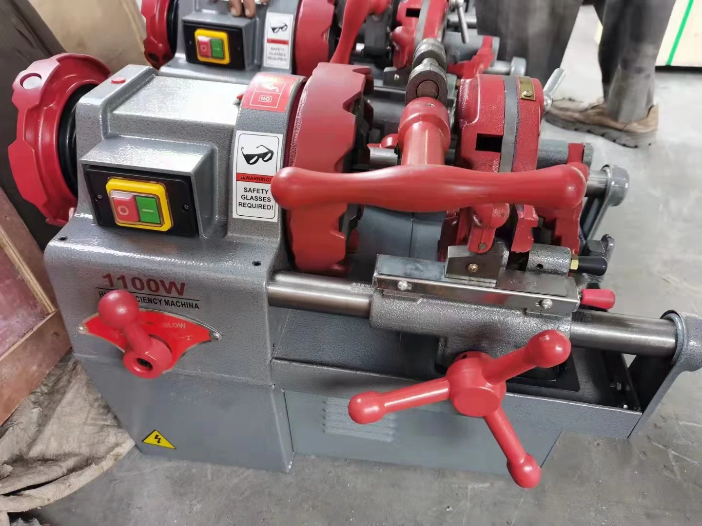 Z1T-R3 Electric Pipe Threading Machine Industrial Professional Durable High Efficiency Tube Threader For Steel Pipes 1/2