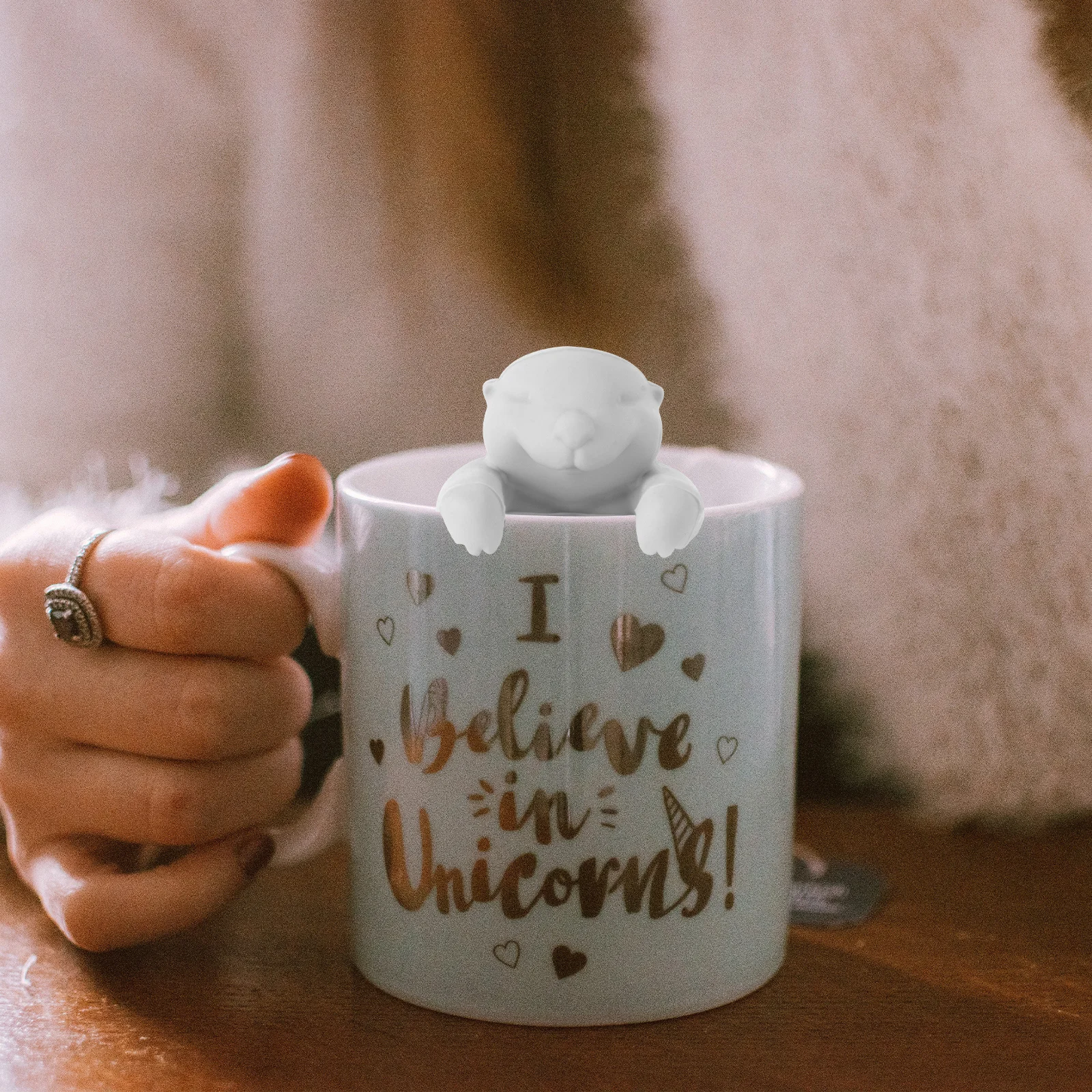 

Silicone Otter Shape Tea Infuser Loose Leaf Diffuser Kitchen Tools Gadgets Grey Funny Cartoon Design Safe Easy Clean Gift