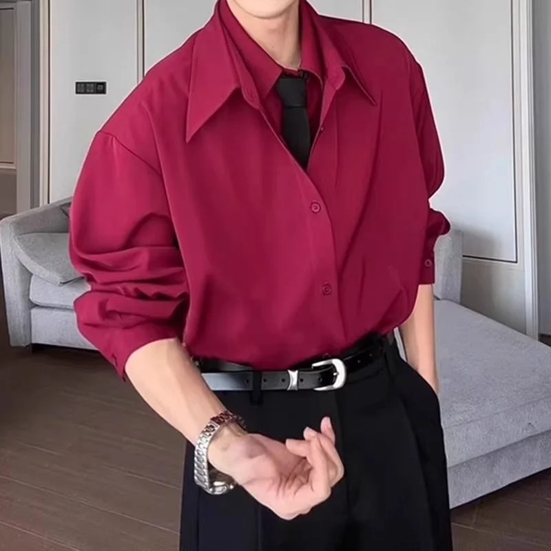 

Мужская бордовая рубашка с длинными рукавами высокого класса в корейском стиле