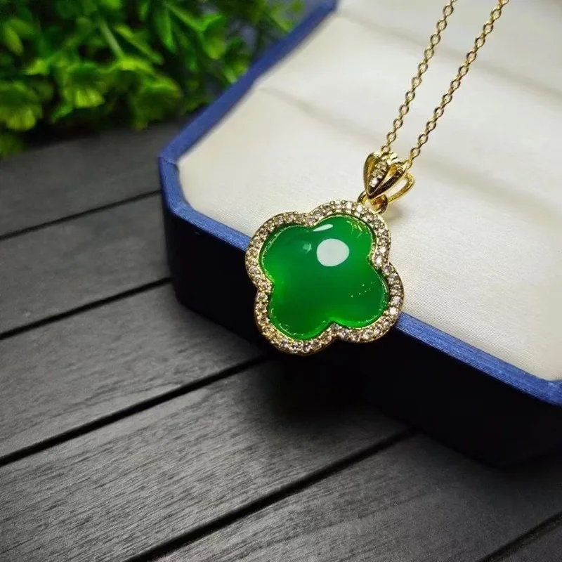 Naturalny wisiorek z cesarza i zielonego chalcedonu srebrny inkrustowany wisiorek z koniczyną wisiorek na szczęście trawa łańcuszek do obojczyka naszyjnik — zdjęcie 5