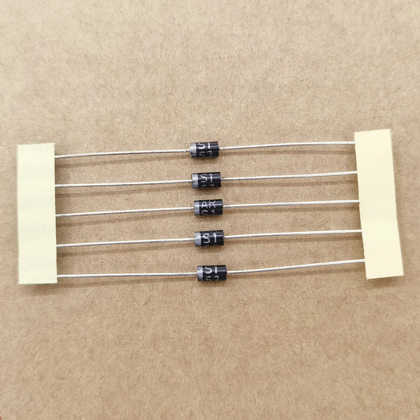 Original New 100% SARS01V1 SARS01 DO-41 DIP Rectifier Diode (Inductor)