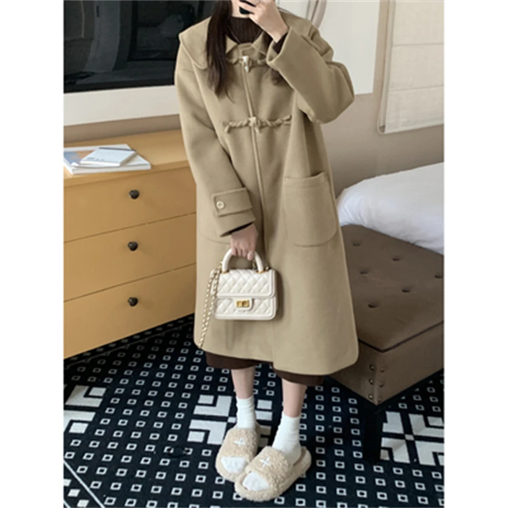 2023 New Autumn and Winter Women's Wear Japanese Versatile Loose Traf Thickened Warmth Doll Collar Cowhorn Button Woolen Coat