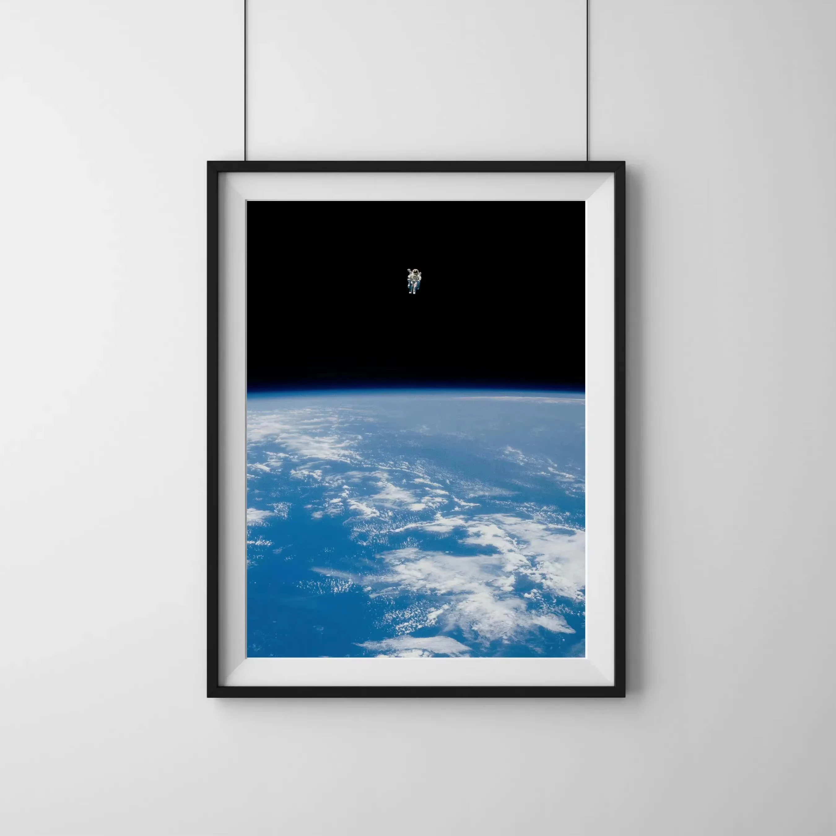 Sci-fi Space and Astronaut Earthrise during Apollo 8 Remastered Poster Canvas Painting Wall Art Pictures Room Home Decoration