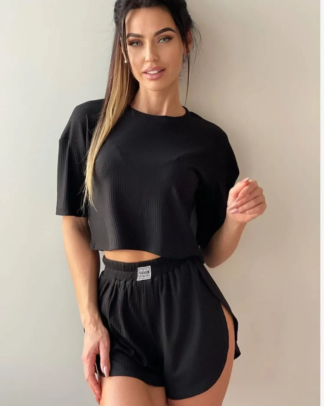 

Women's Pajamas Two Piece Comfortable Sexy Short Sleeve Top Shorts Homewear