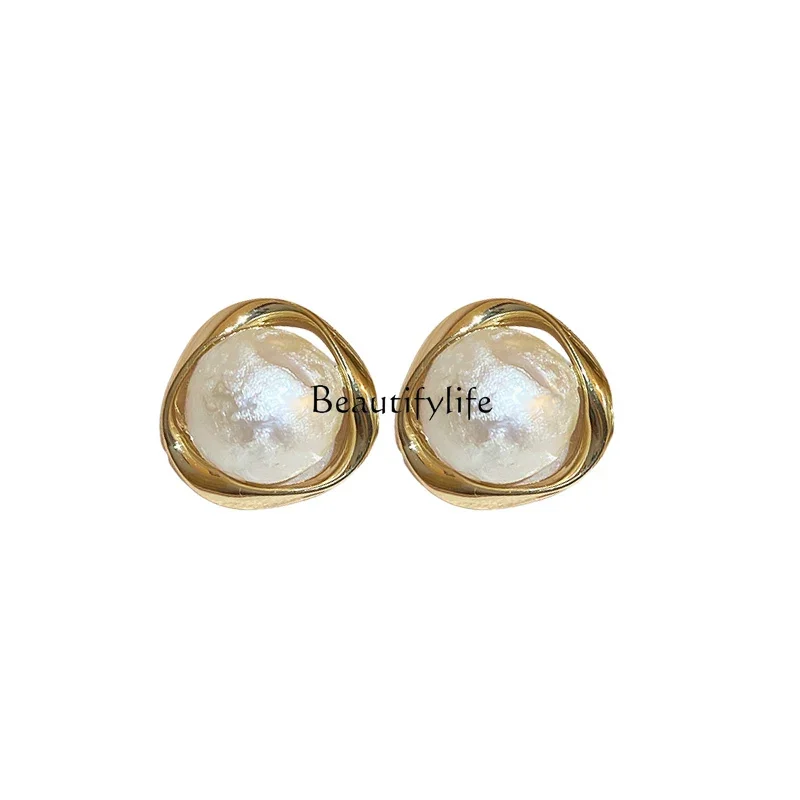 

Earrings, high-end sense, light luxury temperament, atmospheric pearl stud earrings, women's fashion temperament, retro