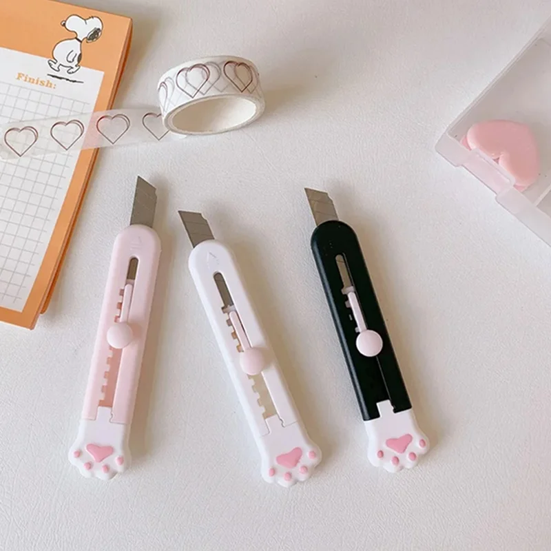 Portable Mini Pocket Cat Paw Art Utility Knife Express Box Knife Paper Cutter Craft Wrapping Refillable Blade School Stationery