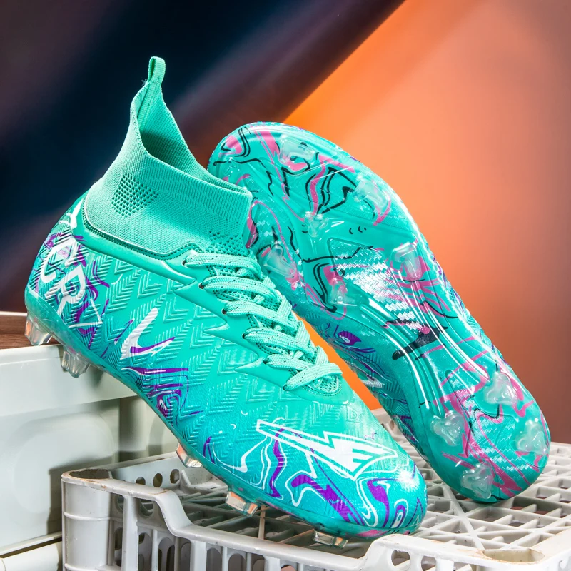 Men Soccer Shoes FG Sneaker Boy Comfortable Society Resistant Top Quality Football Shoes Long Spikes Football Boots