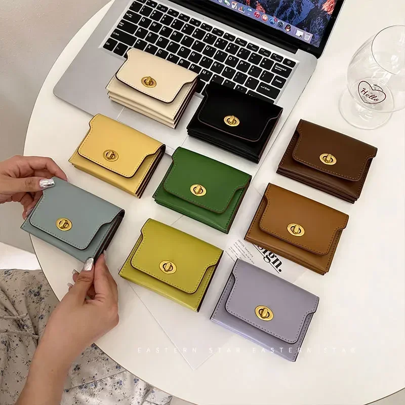 Billeteras de Color caramelo para mujer, cartera de tarjetas de diseñador de lujo, monedero corto, monedero para niñas dulces, carteras plegables de