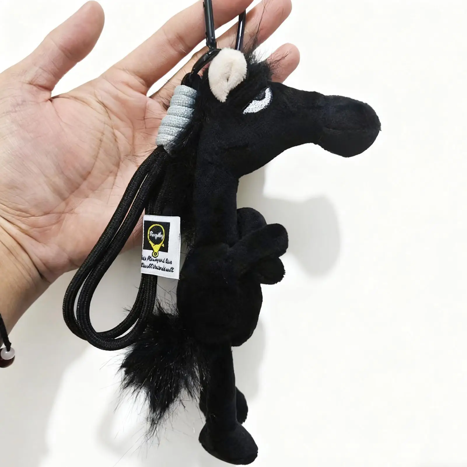 

Очарование сумки с черной лошадью, 2026 год лошади, плюшевый брелок-талисман, кулон, забавный милый подвеска с мягкими животными для друзей семьи