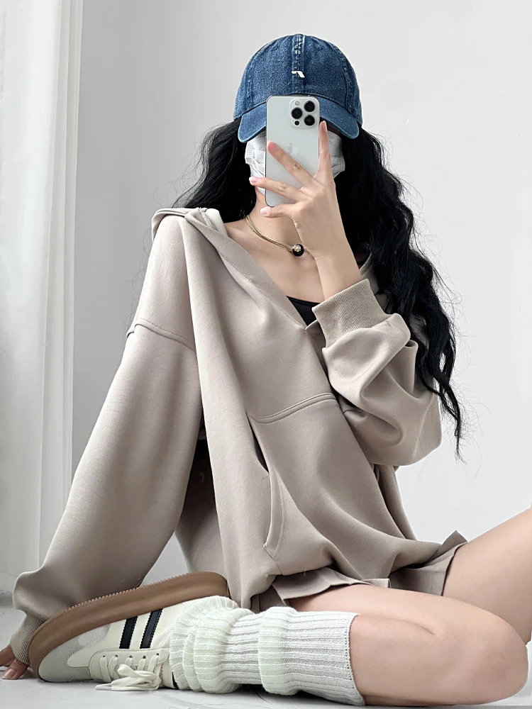 

Комплект женской спортивной одежды Salt Series: свитшот с открытыми плечами и плиссированная юбка, весна-осень, американский стиль