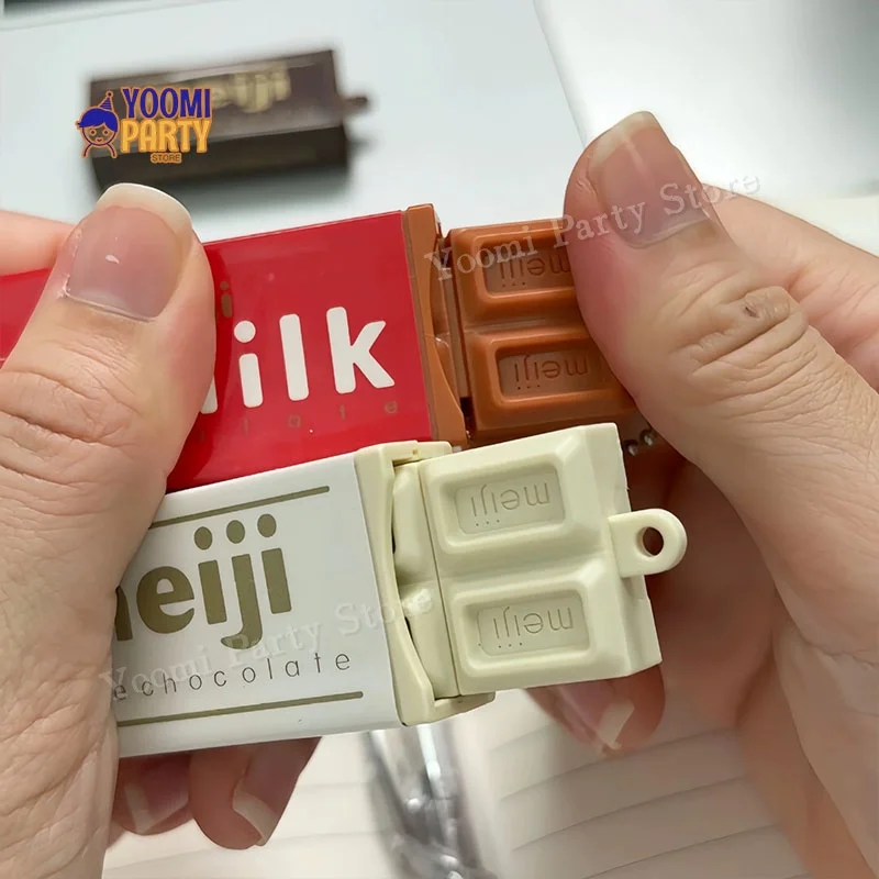 Juguete antiestrés de chocolate simulado estilo Meiji, llavero colgante de chocolate flexible para aliviar el estrés, regalos divertidos, gadgets creativos