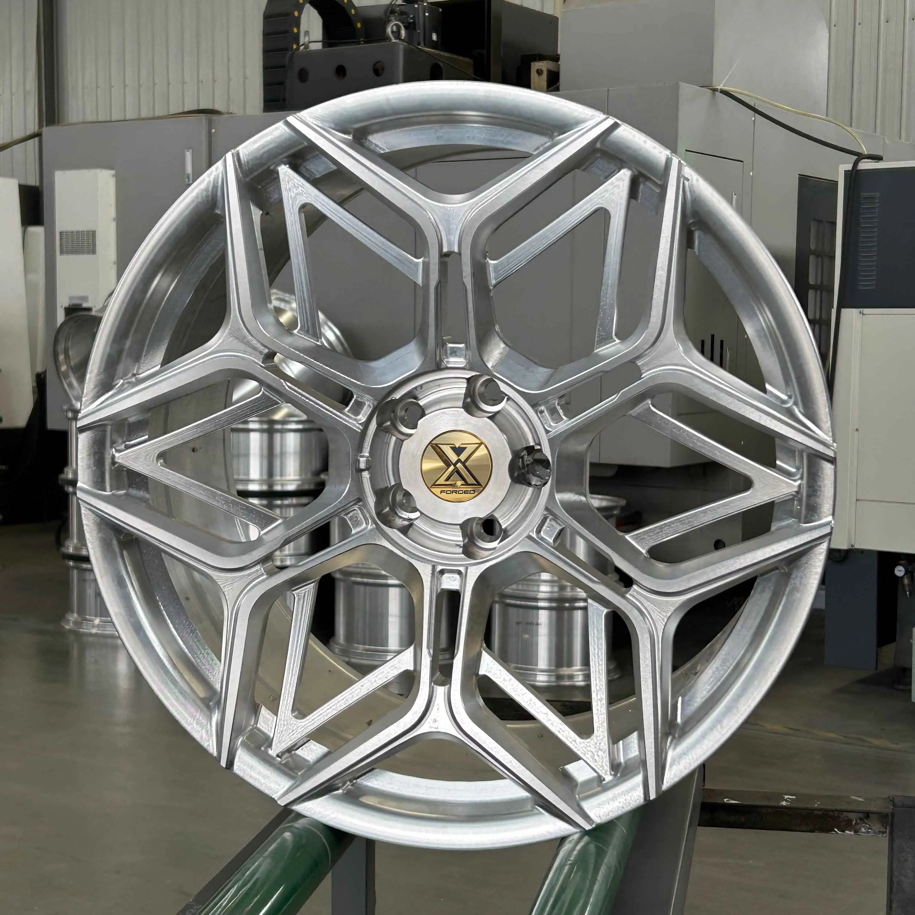 

XJ Customized Passenger Car Alloy One-piece Forged Wheel Hub 5x114.3 5x120 5X112 17 18 19 20 21inchs For Lamborghini