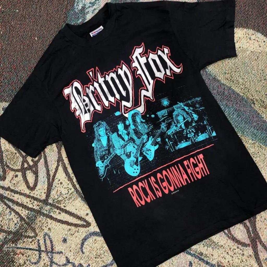 supremevtg vintage 1988 britny fox double t shirt