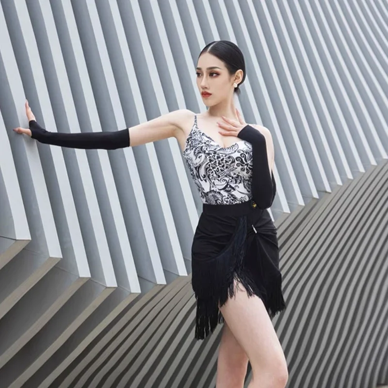 

Womens Latin Dance Set Dancing Performance Practice Costume Flower Print Sling Bodysuit Latin Dance Black Tassels Skirt