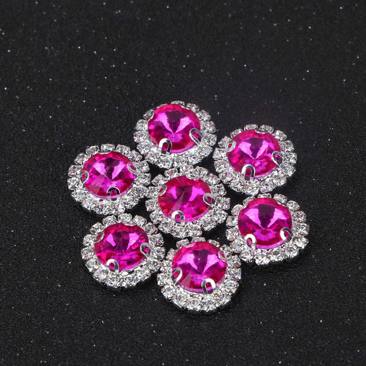 

20pcs Claw Chain Decorative Diamonds Craft Rhinestones Flatback Crystals Table Scatters Faux Diamonds for Crafts Jewelry Making