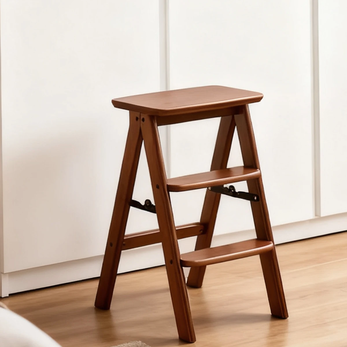 

Сверхмощный трехступенчатый бамбуковый складной табурет-ступенька — противоскользящий, приятный для взрослых, многоразовый (14x16,9x24,8 дюйма, орехово-коричневый)