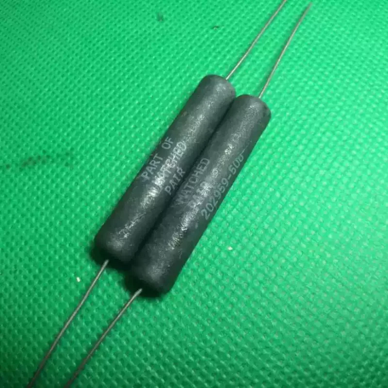3PCS Original American Sibi military standard SPRAGUE black wire wound 12W 600R low-noise precision resistor