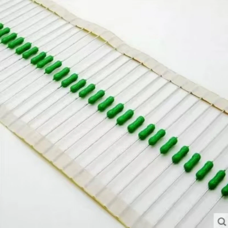 50 יחידות פיקו-פוזים אקסיאליים 2.4X7 ממ, 0.5A עד 15A – סדרה מומלצת לפרויקטים אלקטרוניים מדויקים