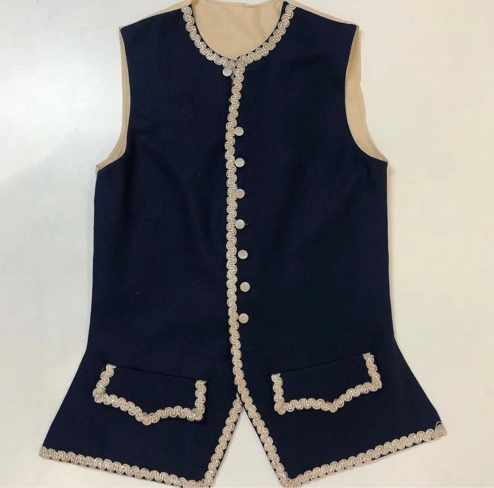 Medieval Prince Gentleman Cosplay Costume Vest Male Tailored Vest Vintage Outfits Custom Color Size Fabric