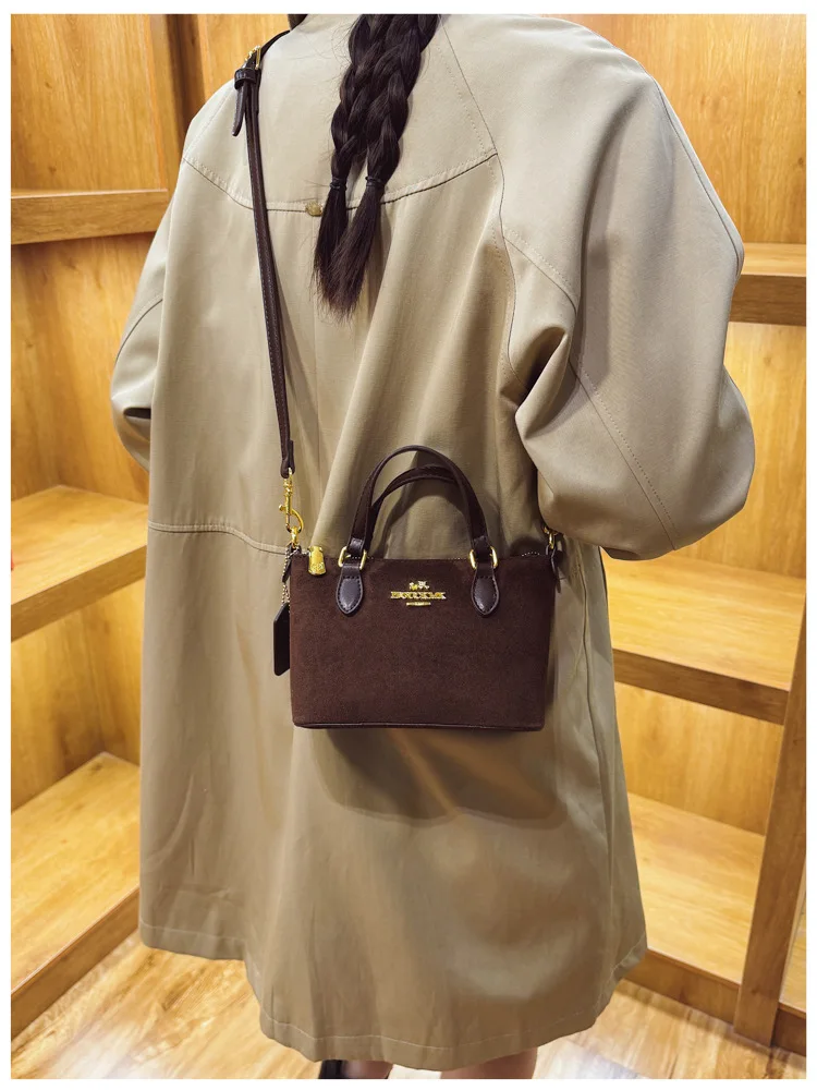 

Fall Winter 2025 Vintage Tote Bag for Women’s, Casual Convertible Shoulder To Crossbody Bag, Chic Basket Style Handbag
