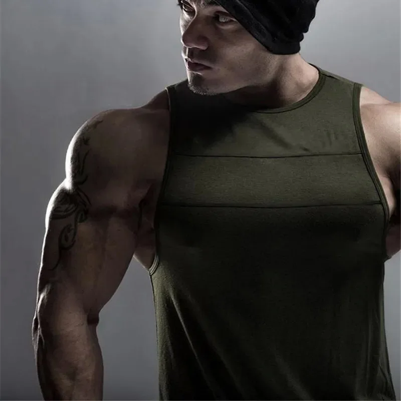 European And American Men's ​Sleeveless GYM Fitness Tank Tops Comfortable Cotton Spliced Vest Curved Hem Running Sports