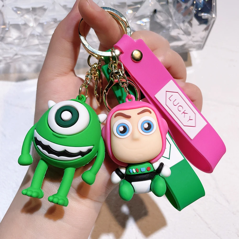 Disney Toy Story Woody Officer Keychain, Car Keychain, Personalized Trendy Bag Decoration Pendant with Commemorative Significanc