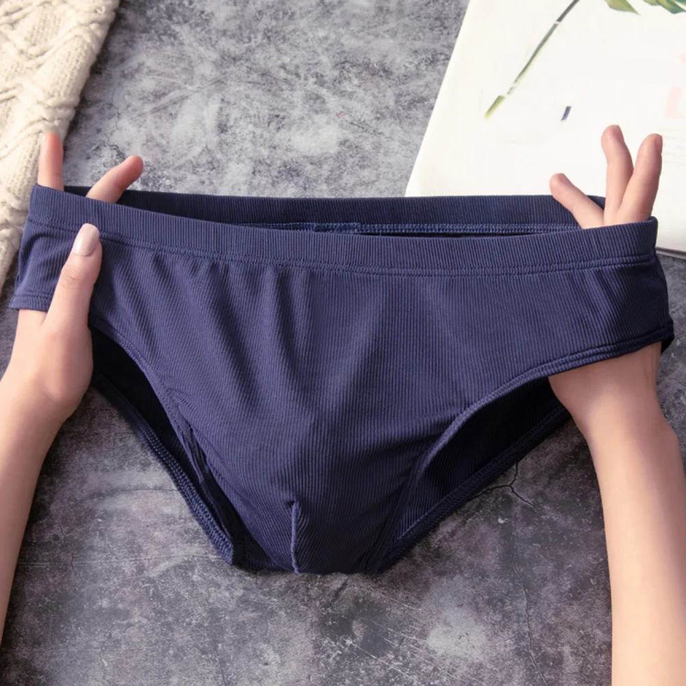 

Mens Sexy Panties Solid Color Ice Silk Lingerie Breathable Trunks Underwear Gay Sissy Bulge Pouch Underpants Briefs Knickers