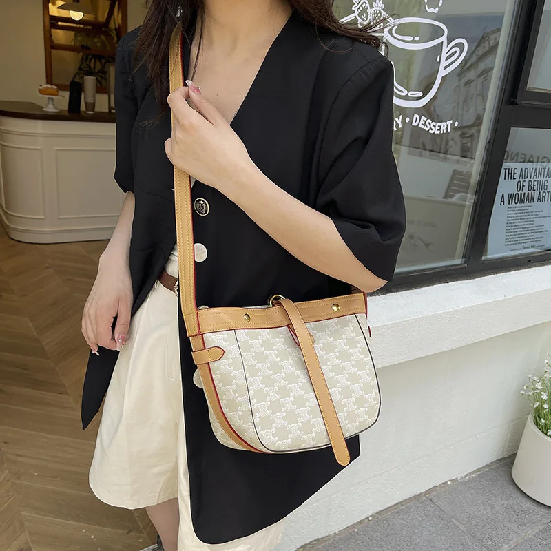 حقيبة حمل كلاسيكية جديدة لعام 2025 للنساء، حقيبة كتف كروس ذات سعة كبيرة، حقيبة زلابية ريترو واسعة، متعددة الاستخدامات الكل في واحد #2