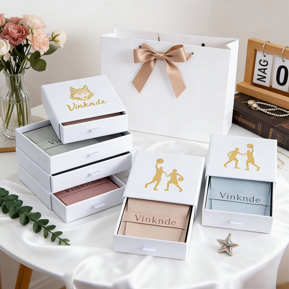 

Подарочная коробка для ювелирных изделий с выдвижным ящиком и логотипом на заказ, белая, с мешочком из микрофибры, для браслетов, ожерелий и других украшений