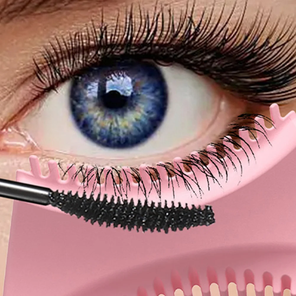 Curved Silicone Eyeliner Guide Stencil for Precise Liner Application Easy to Clean Reusable Eye Shadow and Mascara Application