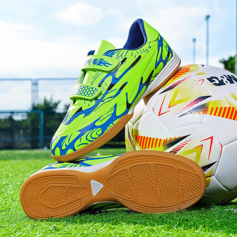 Children Football Shoes Profes - Sports Equipment For Boys recension och pris
