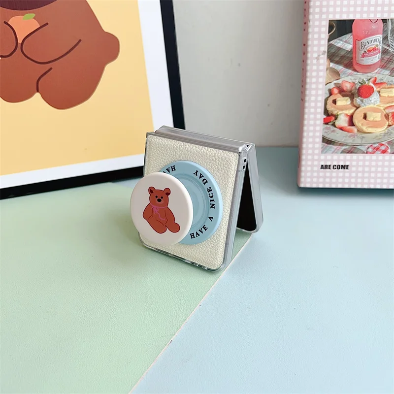 حافظة هاتف مغناطيسية بحامل كلب كرتوني لهاتف سامسونج جالاكسي Z Flip 7 FE 6 5 4 غطاء جلدي مقاوم للصدمات #6