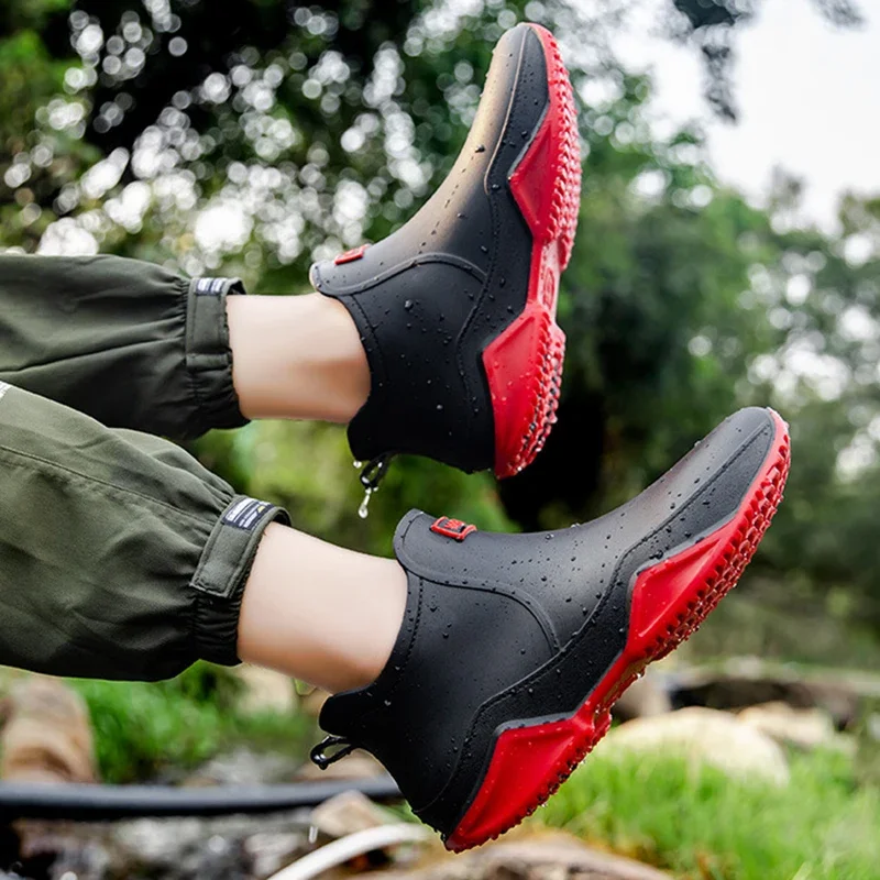 Fashion New Rubber Man Boots Trend Men\'s Rain Boots Platform Outdoor Shoes Slip on Warm Waterproof Work Mens Booties Soild Shoes