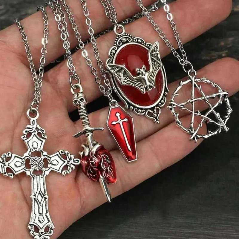 

Y2k Retro Gothic Punk Style Bat Coffin Arrow Heart Star Shaped Unisex Pendant Necklace Set Stainless Steel Chain