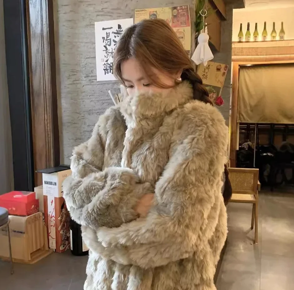 شتاء جديد فضفاض ملابس قطيفة غير رسمية معطف فرو صناعي الوقوف طوق شيرلينغ معطف للنساء الكورية موضة منتصف طول معطف الفرو