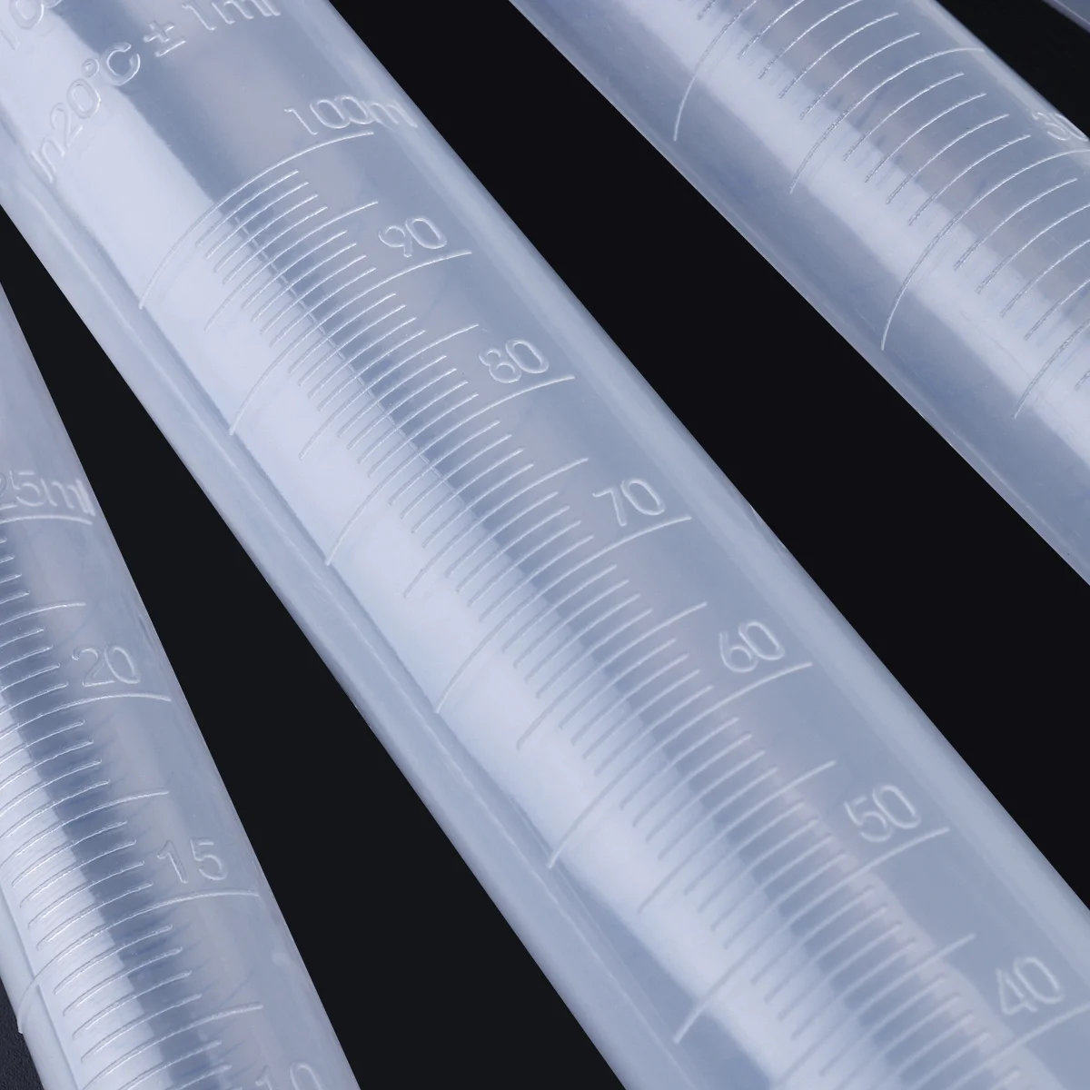 

4pcs Plastic Graduated Cylinder 10Ml 25Ml 50Ml 100Ml Transparent Measuring Lab Tool Non-Wetting Surface Roll-Resistant Base