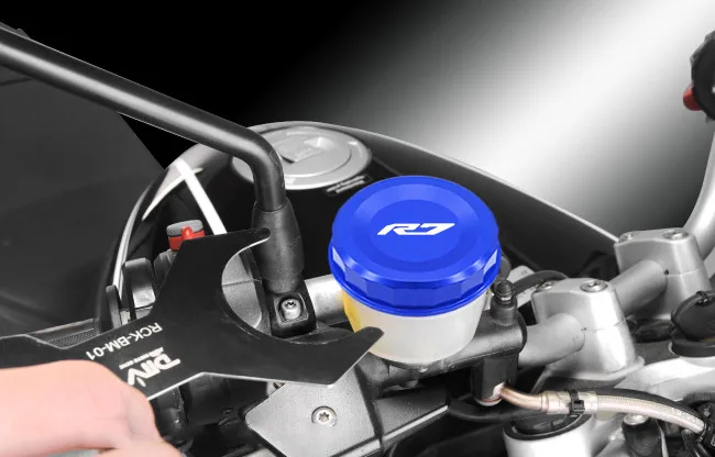 NEW r7 Motorcycle Modified Front Brake Fluid Reservoir Cover Cap Parts For R7 YZF-R7 YZFR7 2021 2022 2023 2024 2025