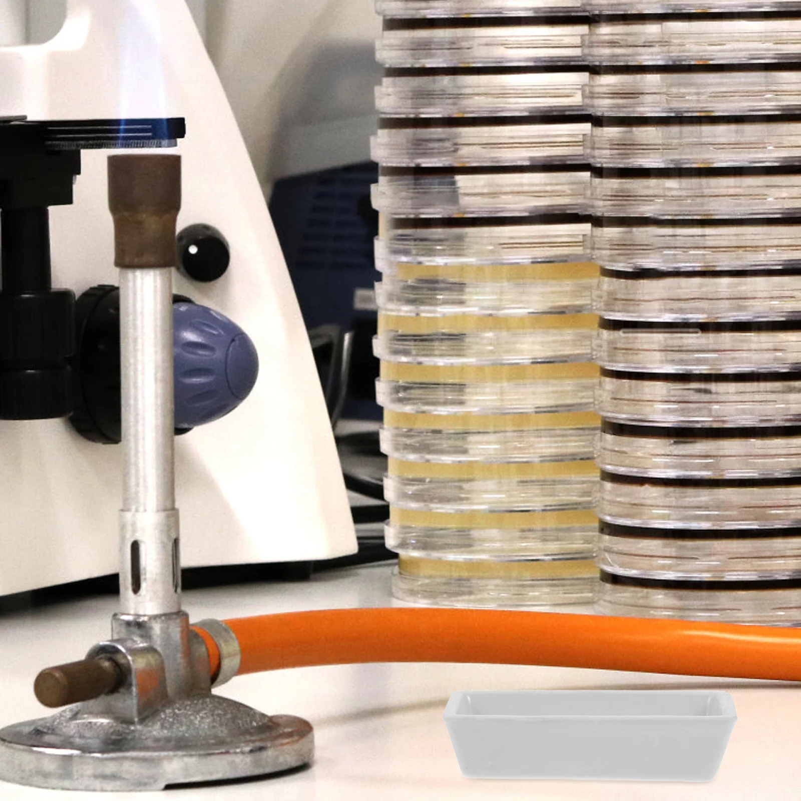 

Durable Ceramic Square Seasoning Dish High Temperature Resistant Sauce Bowl for Kitchen Use Small Bowls for Dipping Sauces